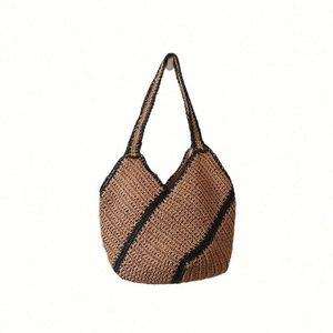Single Shoulder Straw Woven <b>Bag</b> New Fashion Two Tone Color <b>Large</b> Capacity Seaside Holiday <b>Beach</b> <b>Bag</b> - Product Image 5