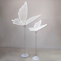 Lumière d'allée électrique de 100 cm en forme de papillon avec ailes mobiles battantes, lustre suspendu pour décoration de fond de scène de mariage et de fête