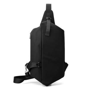 Wepeowr Bolso de pecho para hombre, de nailon negro, de gran capacidad, para uso diario, bolso cruzado de hombro, invierno 2024 - Product Image 2