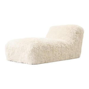 Chaise longue sans accoudoirs HDC 100% artisanale, style mid-century, capitonnée, en peau de mouton naturelle, pour chambre, hôtel ou salon - Product Image 5