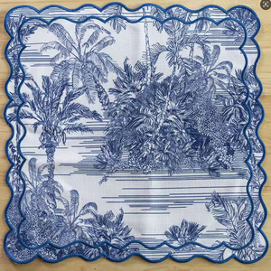 WML030 Servietten und Tischsets mit Wellenrand und Stickerei, Blumenmuster aus Baumwolle und Leinen, Tischmatten für Hotel und Festlichkeiten - Product Image 1