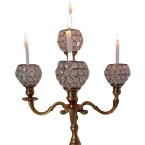 Portavelas de cinco brazos con acabado dorado, soporte de cristal para decoración de bodas y el hogar - Product Image 1