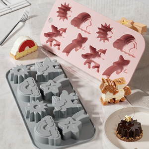 Nuovo stampo in silicone a forma di unicorno arcobaleno con 8 cavità per cioccolato e dolci, per uso alimentare - Product Image 4