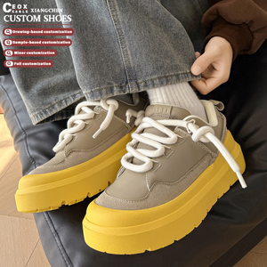 Sneakers jaunes personnalisées pour hommes, design logo, baskets basses pour hommes, chaussures de sport personnalisées, chaussures de course et de marche pour hommes - Product Image 1