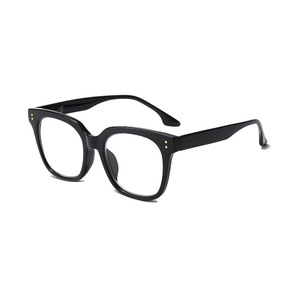 Gafas de lectura ajustables para mujer con diseño de soporte para la nariz y montura ligera - Product Image 4