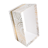 Boîte de déménagement en carton ondulé, design personnalisé, matériaux recyclés, forme rectangulaire, certifiée ISO, décoration intérieure, vase, pot de plante