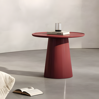 Table d'appoint minimaliste italienne en bois massif, table basse moderne et durable pour salon, finition rouge brillante, idéale pour entrée de villa