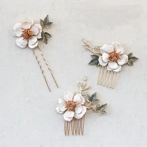 2022 Hand Made White Enamel Flowers Bridal Hair Comb Green Leaves Hairpin Women's Wedding Hair Jewelry Earring Accessories