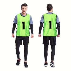 Özel nefes futbol Pinnies yelek ile kemer futbol eğitimi önlükler OEM hizmeti için futbol kıyafetleri - Product Image 6