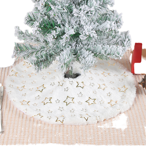 Tappetino Natalizio Piccolo in Velluto Lavorato a Maglia con Motivo Dorato Stampato, Diametro 15,7 Pollici, Materiale Resistente, Mini Albero <span class=keywords><strong>di</strong></span> <span class=keywords><strong>Natale</strong></span> a Quadretti - Product Image 1