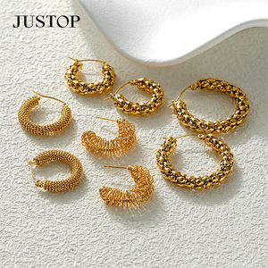 Boucles d'oreilles créoles en alliage plaqué or pour femme, bijoux classiques et tendance, clous à motif maillé - Product Image 6