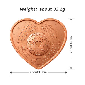 Pièce de monnaie souvenir en cuivre pur .999 de 1 once en forme de cœur, motif chat 3D en relief, colorée par UV - Product Image 3
