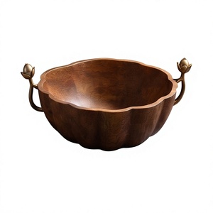 Bol en bois de manguier de qualité supérieure avec poignée festonnée, finition noyer riche, plat de service, décoration de centre de table - Product Image 1