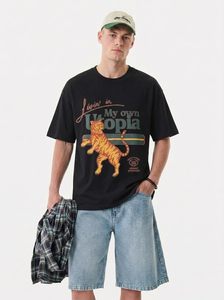 T-shirt noir surdimensionné pour homme VAMTAC avec imprimé tigre, style streetwear, col rond, manches courtes, jersey de coton, design respirant - Product Image 4