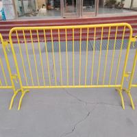 Système de clôture temporaire portable, panneaux de clôture modulaires galvanisés avec base lestée pour chantiers de construction et événements en plein air