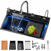 Évier de cuisine cascade noir en SUS304 avec affichage LED, robinet extractible, lave-tasses, séchoir et accessoires d'îlot de travail