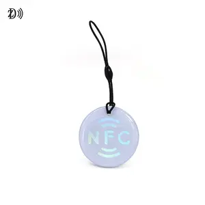 Small RFID Tags Custom Printing Tracking Objects ISO 15693 NFC Tags RFID Epoxy Keychains