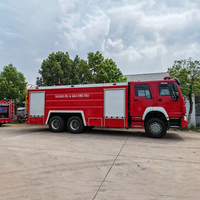 Truk Pemadam Kebakaran Sinotruk dengan Tangki Air Busa dan Sistem AFFF untuk Penanggulangan Kebakaran Dijual