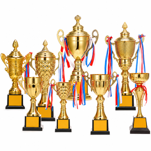 Trophée en métal avec plaque nominative personnalisée, récompense pour les bénévoles, événement communautaire, commémoration, cadeau d'honneur - Product Image 1