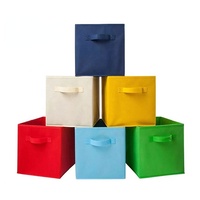 Boîte de rangement OEM couleur bonbon Chine vente en gros empilable pliable jouet pliable enfant tissu non tissé cube panier poubelle