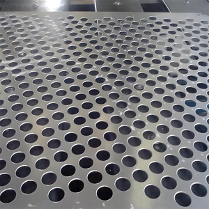 0,5-3mm verzinktes Eisenblech Perforiertes Netz für den Gebäudes chutz Stahldraht geflecht Perforiertes Metallblech Rundloch gitter - Product Image 2