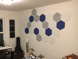 Paneles acústicos de pared insonorizados de fieltro de poliéster PET de absorción de sonido suave de alta densidad hexágono para decoración del hogar - Product Image 4