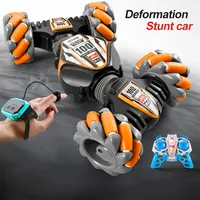 EPT 4WD 2.4GHz Carros A Télécommande Capteur de geste Voitures jouets Promotionnel Stunt Rc Car Stunt Twist RC Car