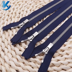 Excella dây kéo No.3 Brass kim loại tự động khóa dây kéo C5 sáng bóng bạc răng OEKO-TEX100 chứng nhận tùy chỉnh răng cho sang trọng Ăn mặc - Product Image 6