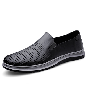 Zapatos de cuero de suela blanda de piel de vaca de capa superior con zapatos casuales transpirables ahuecados para hombres, zapatos perezosos de un pie - Product Image 1