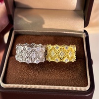 Beliebter 925 Silber 18K Vergoldeter Gebürsteter Spitzen-Ring mit Rundem Moissanit, Hohl, Retro, Palast-Stil, Breiter Damenring, Großhandelsquelle