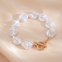 Collier de perles imitées irrégulières baroques pour femmes Design rétro dame collier ras du cou quotidien bohême bijoux de mode cadeaux de fête