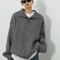 Cardigan en maille respirant à col en V et manches longues pour femme, nouveau style décontracté, couleur unie, coupe ample, avec logo avant et arrière, idéal pour l'automne et l'hiver