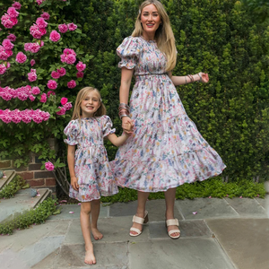 Abito floreale plissettato <span class=keywords><strong>a</strong></span> maniche <span class=keywords><strong>a</strong></span> sbuffo set di abiti coordinati per la famiglia bambini neonate mamma <span class=keywords><strong>e</strong></span> io vestito mamma <span class=keywords><strong>e</strong></span> io abbinamento - Product Image 2