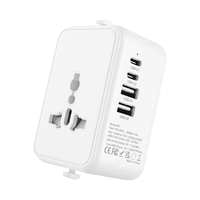 Adaptateur de voyage universel avec prise universelle 2 ports USB A et 2 ports USB C pour l'Angleterre, les États-Unis, le Japon, la Thaïlande, l'Australie