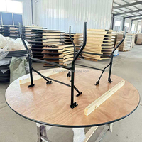 Table Ronde Pliante en Bois Lisse pour Événements, Mariages, Dîners en Plein Air et Fêtes - Vente en Gros