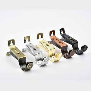 Offre Spéciale extensible 25/28mm tringle à <span class=keywords><strong>rideaux</strong></span> 2M 3M 4M avec emballage de boîte en <span class=keywords><strong>PVC</strong></span> accessoires de barres de rideau en métal de fer de Style romain - Product Image 5