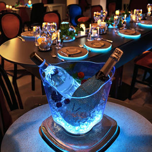 Led Lichtgevende Party Ijs Bieremmer Op Maat Gemaakte Glorifier Champagne Wodka Led Ijsemmer Fles Plastic Ijsemmer Voor Cadeautjes - Product Image 4