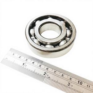 Vilebrequin à roulement à billes à essence TAIWAN SUNITY 93306-306U2 pour moteur hors-bord YAMAHA 60HP-70HP 4 temps 6 cylindres ISO9001 - Product Image 1