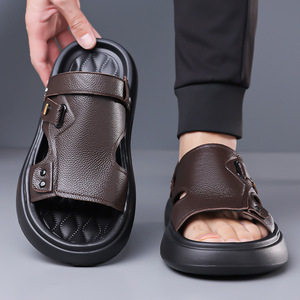 Sandales de plage pour hommes en cuir véritable, semelle épaisse et confortable, bride arrière convertible, chaussures d'été pour la marche en plein air - Product Image 1