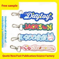 Llavero Personalizable con Nombre Bordado en Forma de Estrella, Pequeño Colgante de Regalo para Mascotas, Patrón Rectangular, Artículos Periféricos para Prendas de Vestir y Uso Informático
