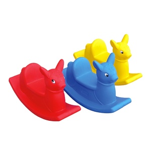 Caballo Balancín de Plástico LLDPE de Grado Alimenticio Personalizado Feiyou, Tema Animal, para Patio de Juegos al Aire Libre, Edad 3-12 Años, Certificado CE/<span class=keywords><strong>IPEM</strong></span>/TUV, 5 Años de Garantía - Product Image 1