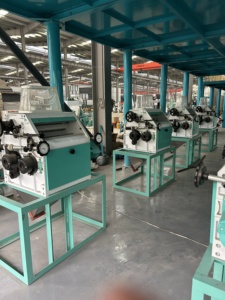 Moulin à <span class=keywords><strong>farine</strong></span> multifonctionnel de grande capacité, machine de broyage intégrée pour le maïs, le millet et le sarrasin - Product Image 4