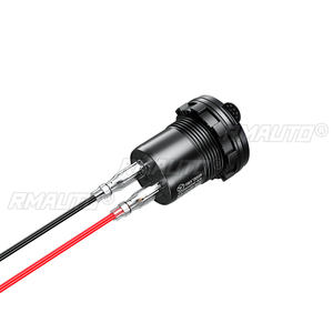 Nuevo Cargador Rápido para Auto de Metal con Doble Puerto USB C de 90W, Tipo C PD, 12V/24V con Pantalla de Voltaje/Potencia para SUV, Motocicleta, Camión, Barco, Autobús, RV, ATV - Product Image 5