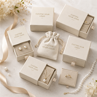 Boîte à bijoux de luxe personnalisée avec logo, emballage cadeau pour bagues, boucles d'oreilles, colliers, pochette et sac en velours pour bijoux