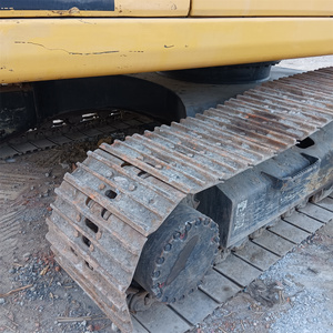 Excavatrice hydraulique d'occasion Komatsu PC240 24 tonnes sur chenilles en provenance du Japon, à prix compétitif - Product Image 3