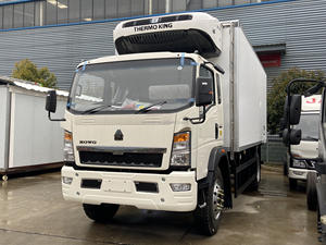 Howo 4x2 <span class=keywords><strong>10</strong></span> <span class=keywords><strong>tonnes</strong></span> <span class=keywords><strong>camion</strong></span> frigorifique de 12 <span class=keywords><strong>tonnes</strong></span> de <span class=keywords><strong>camion</strong></span> de congélateur diesel pour le transport de poisson et de viande - Product Image 3