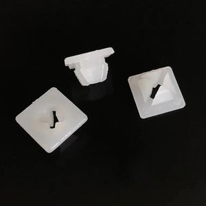 Clips de voiture 4755299 3907444 A11719 Fixations de support d'écrou de <span class=keywords><strong>plaque</strong></span> d'<span class=keywords><strong>immatriculation</strong></span> en plastique Rivets de voiture <span class=keywords><strong>pour</strong></span> Chevrolet - Product Image 4