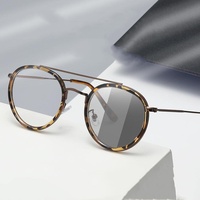 Nouvelles lunettes plates rétro en métal pour hommes, montures de lunettes tendance, verres changeants de couleur, anti-lumière bleue, lunettes pour myopie