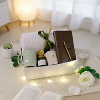 Articles promotionnels en gros : Ensemble cadeau d'affaires personnalisable comprenant un carnet, une tasse isotherme, un stylo et une couverture