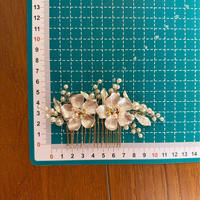 Peigne latéral fait main en alliage plaqué or avec strass et cristaux pour mariée, mariage, bal de promo, anniversaire, fiançailles